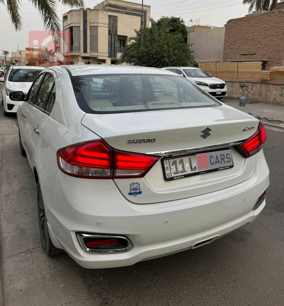 سوزوكي سياز